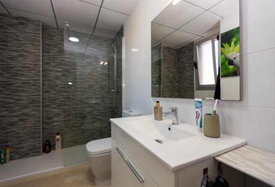 Resale - Apartment / flat - Villamartin