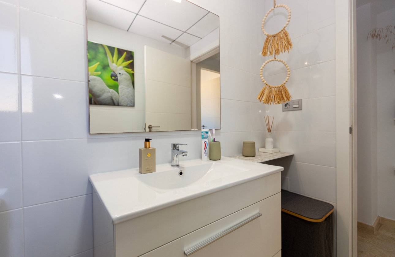 Resale - Apartment / flat - Villamartin