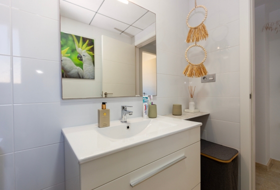 Resale - Apartment / flat - Villamartin