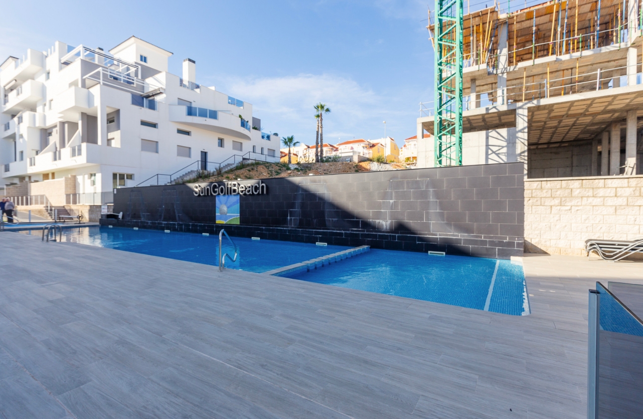 Resale - Apartment / flat - Villamartin