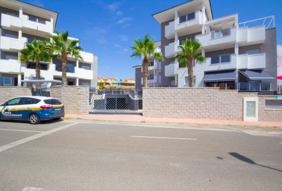 Resale - Apartment / flat - Villamartin
