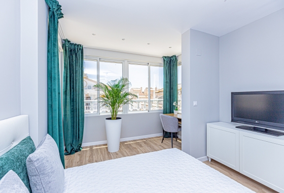 Revente - Maison - Los Altos