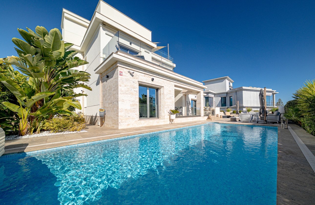 Revente - Villa - Orihuela Costa - Beachside