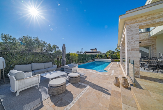 Revente - Villa - Orihuela Costa - Beachside