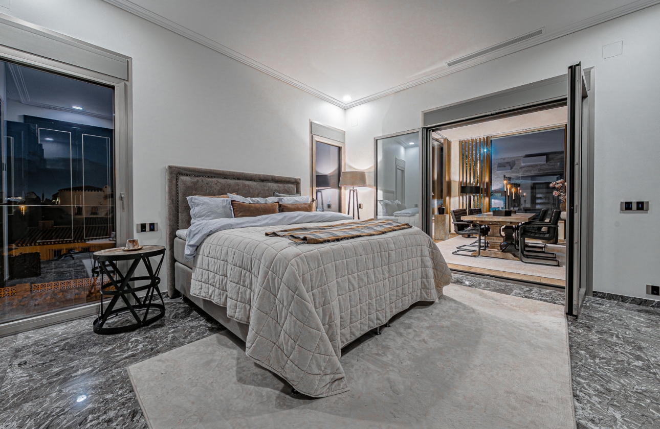 Revente - Villa - Orihuela Costa - Beachside