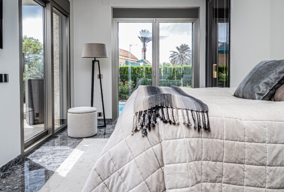 Revente - Villa - Orihuela Costa - Beachside