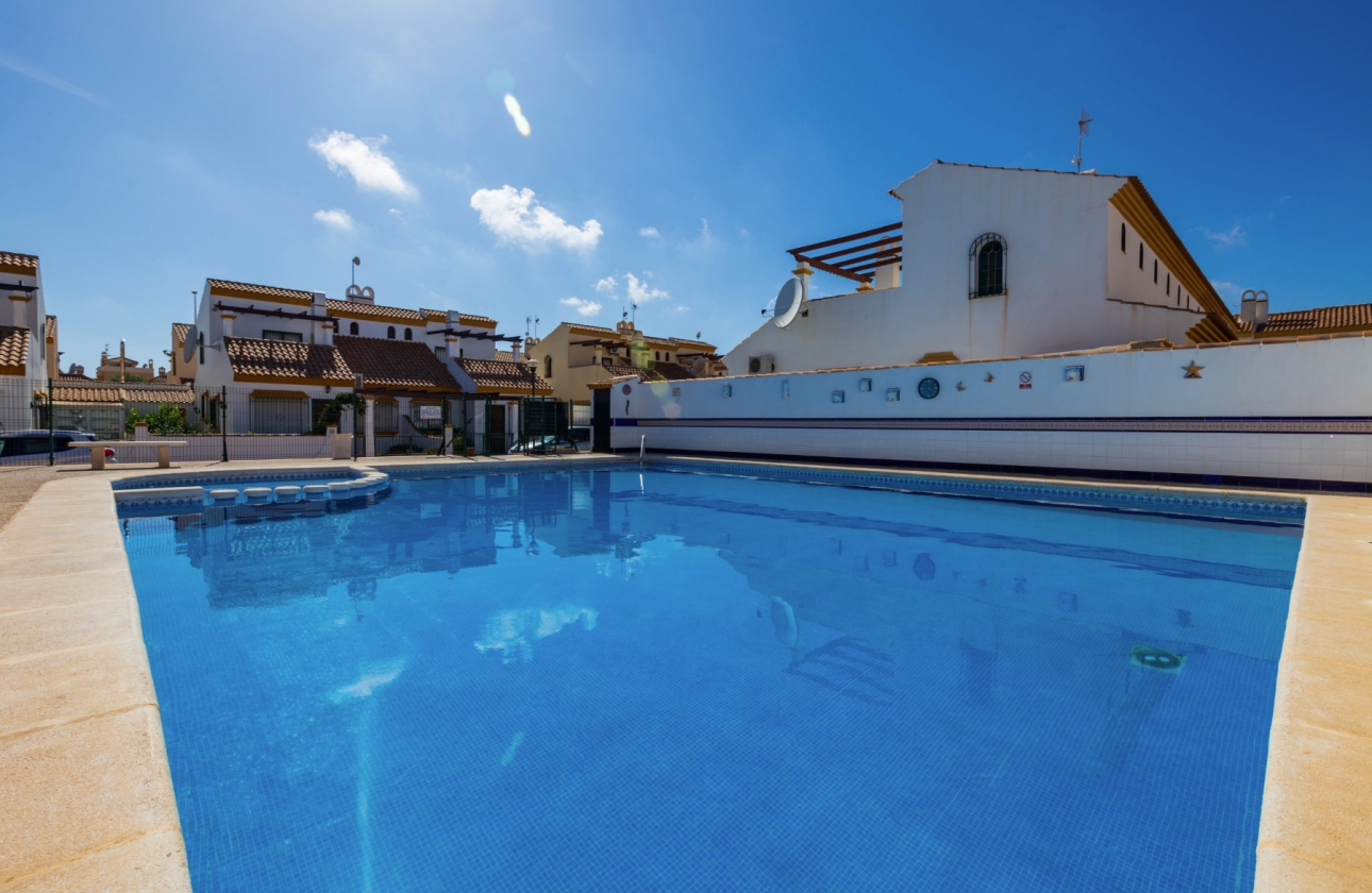 Revente - Villa - Orihuela Costa - La Zenia