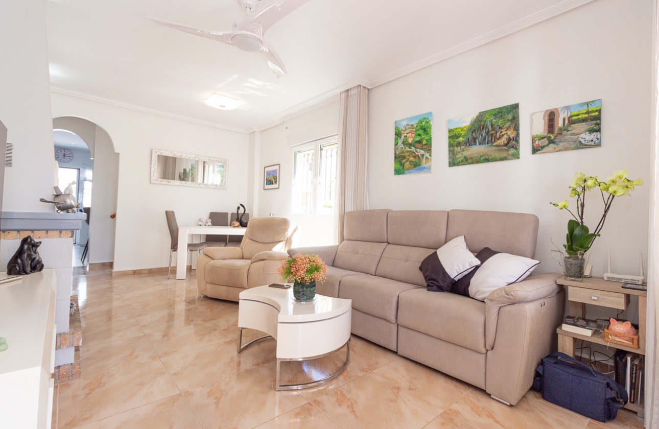 Revente - Villa - Orihuela Costa - La Zenia