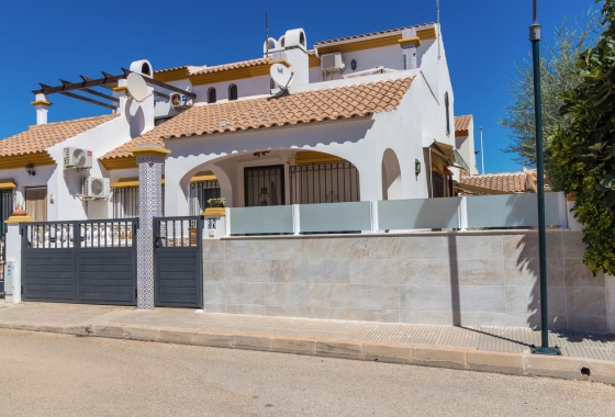 Revente - Villa - Orihuela Costa - La Zenia