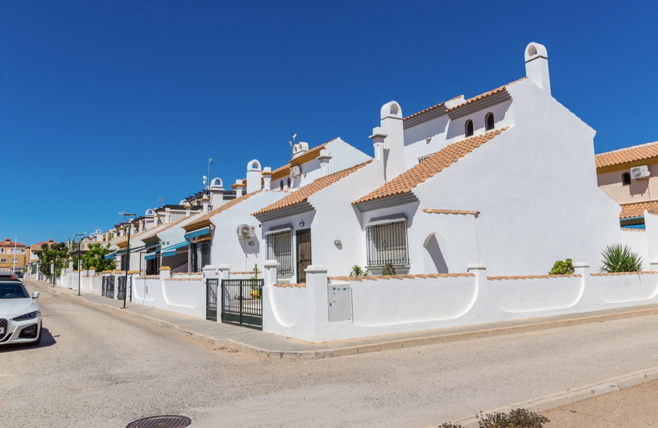 Revente - Villa - Orihuela Costa - La Zenia
