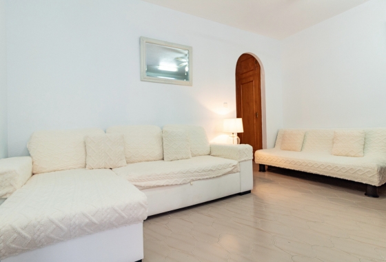 Resale - Apartment / flat - Torrevieja - El Chaparral