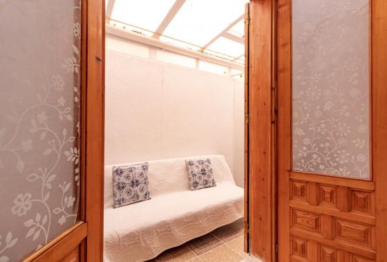 Resale - Apartment / flat - Torrevieja - El Chaparral