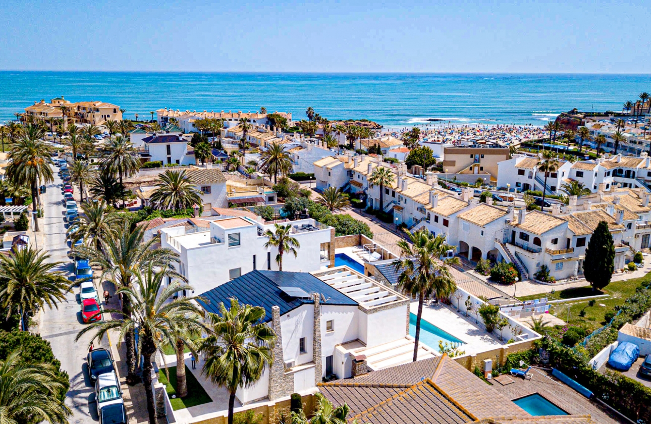 Revente - Villa - Orihuela Costa - La Zenia