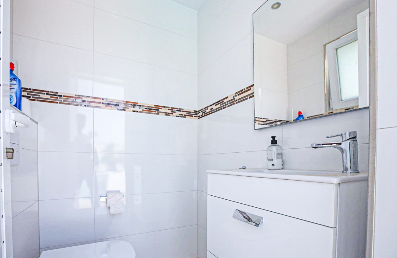 Revente - Villa - Orihuela Costa - La Zenia