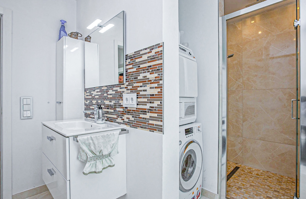 Revente - Villa - Orihuela Costa - La Zenia