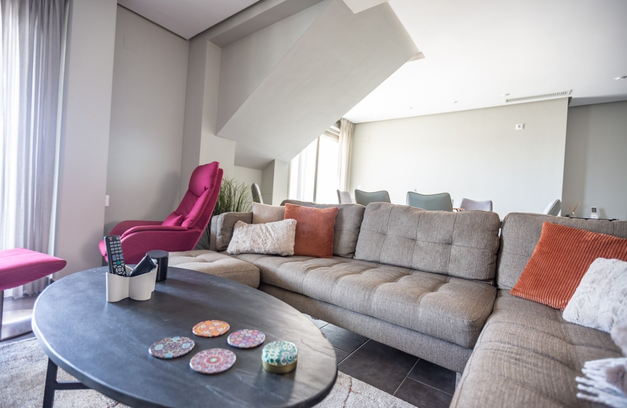 Revente - Attique - Villamartin