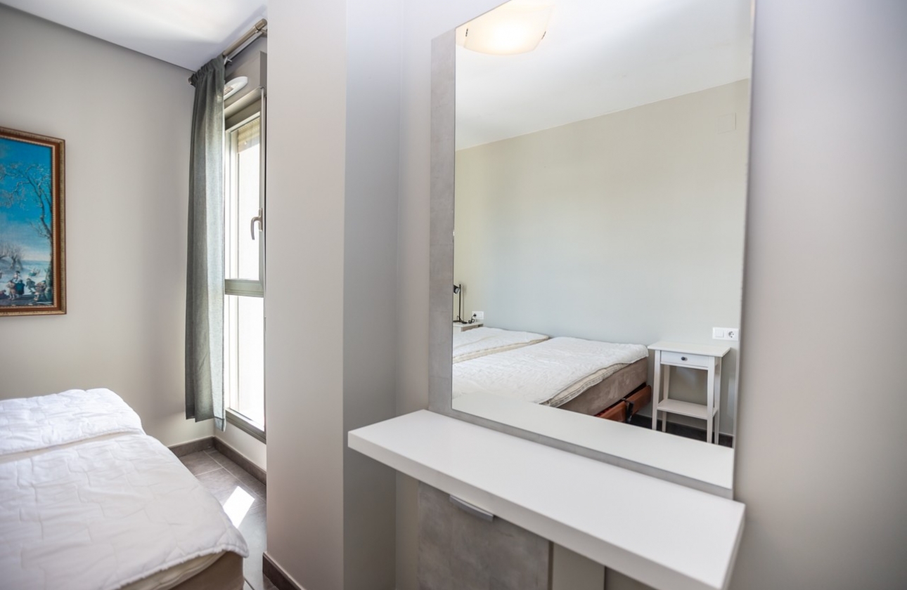 Revente - Attique - Villamartin