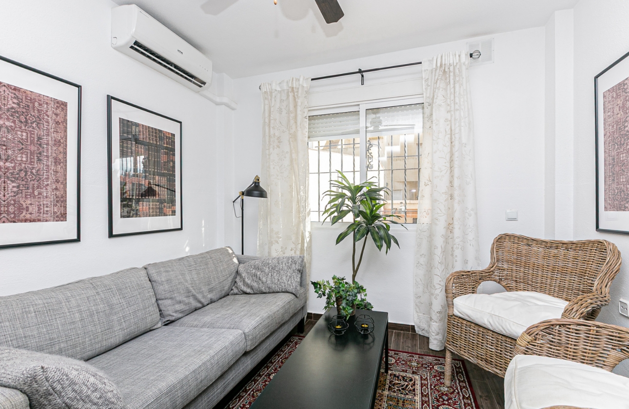 Revente - Maison - Torrevieja - Torretas