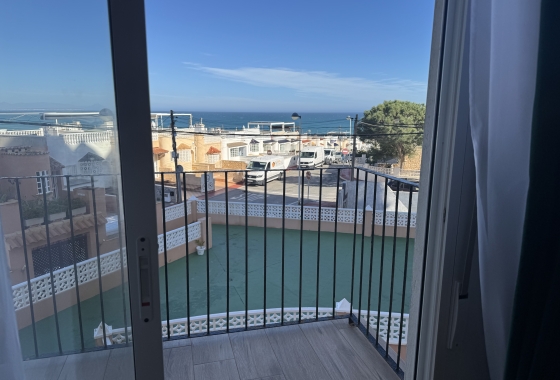 Resale - Apartment / flat - Torrevieja - La Mata