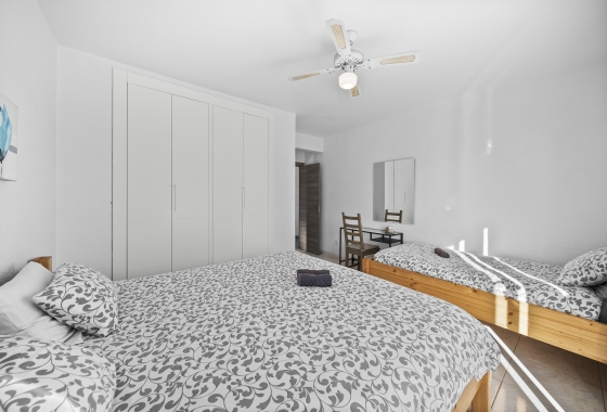 Revente - Villa - Orihuela Costa - La Zenia