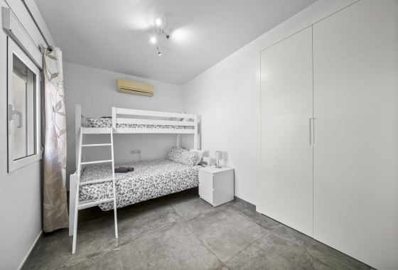 Revente - Villa - Orihuela Costa - La Zenia