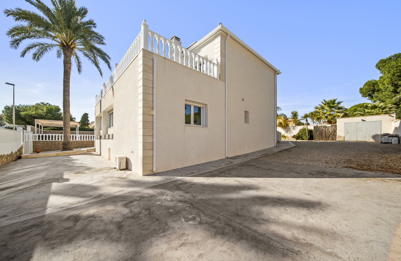 Revente - Villa - Orihuela Costa - La Zenia