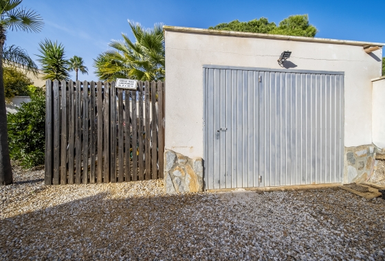Revente - Villa - Orihuela Costa - La Zenia