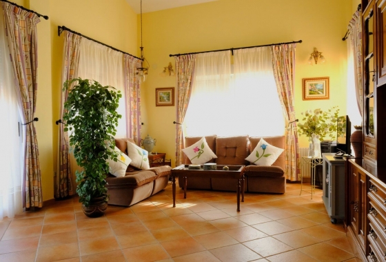 Reventa - Villa - Orihuela - Correntías Medias