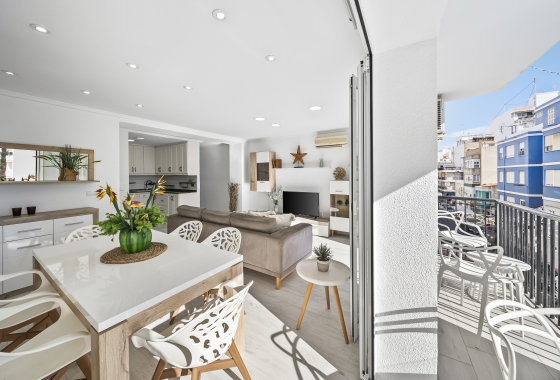 Herverkoop - Appartement / flat - Torrevieja - Puerto