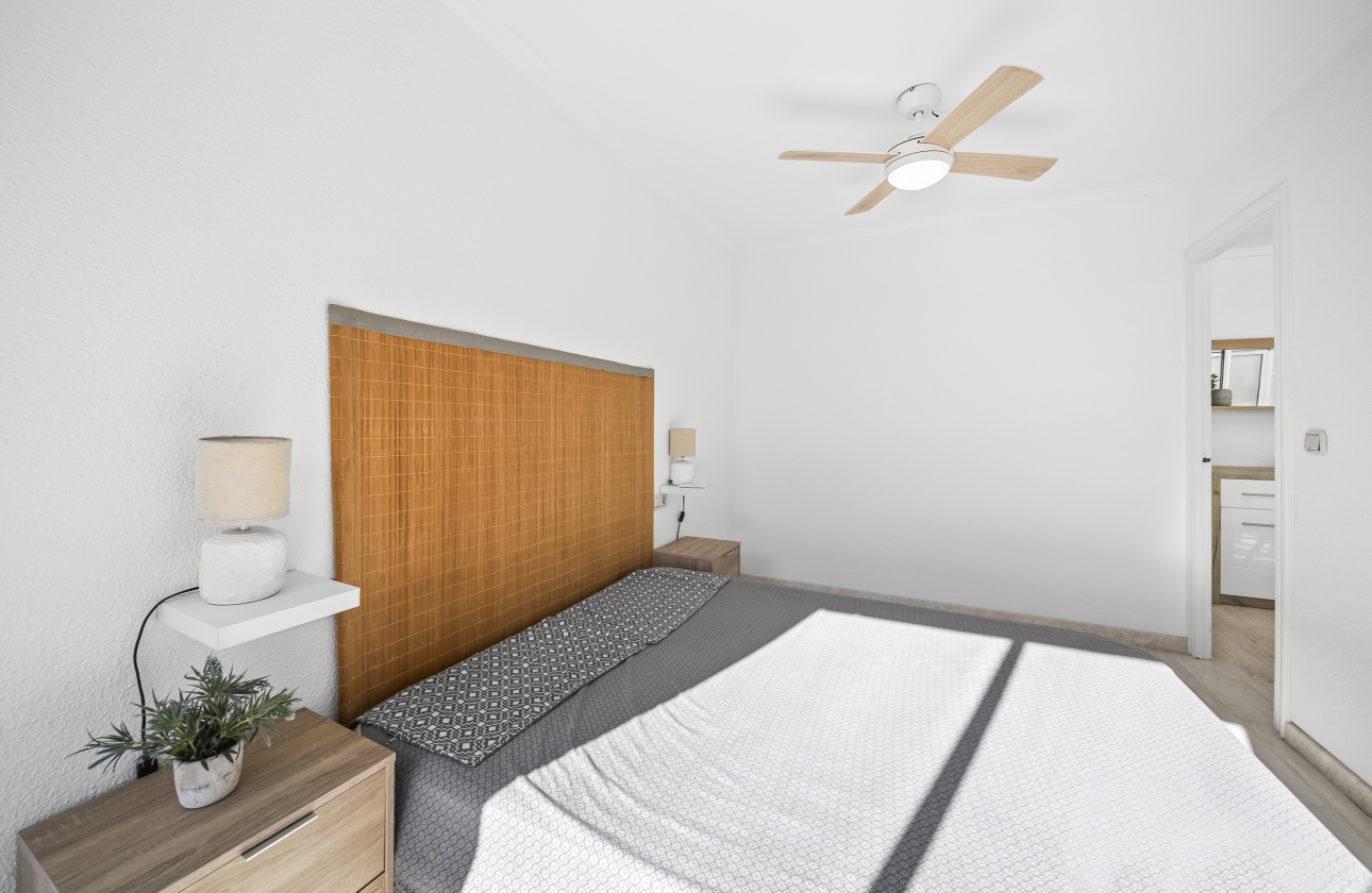 Herverkoop - Appartement / flat - Torrevieja - Puerto