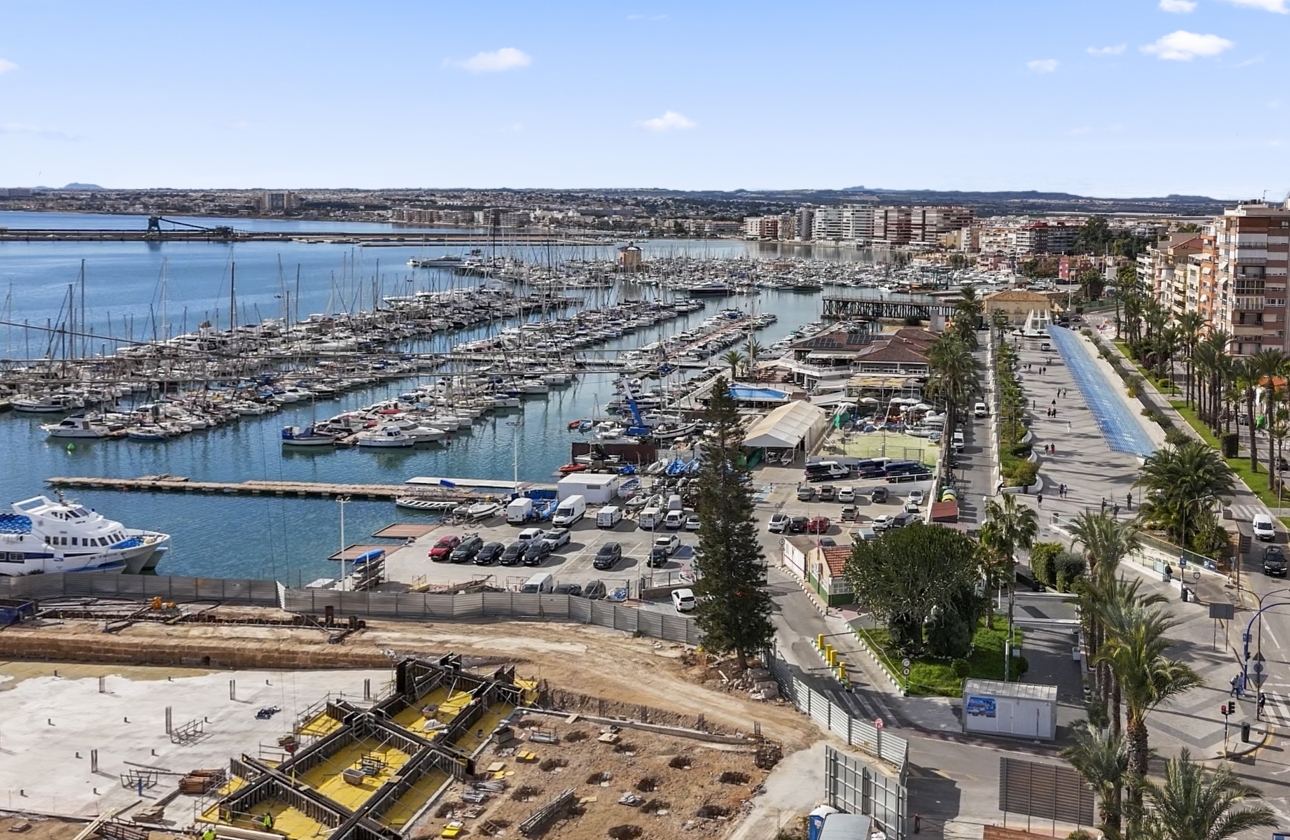 Herverkoop - Appartement / flat - Torrevieja - Puerto