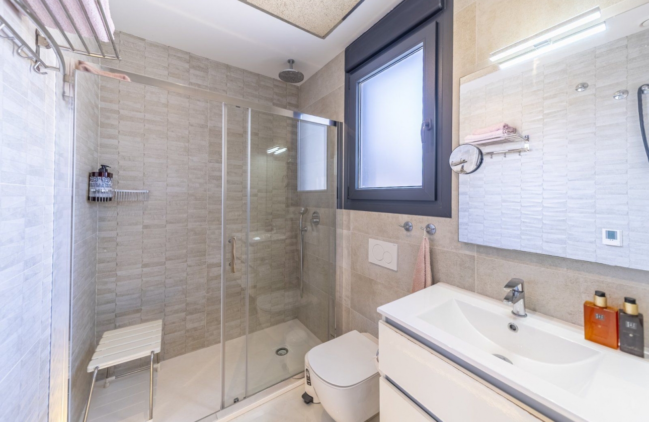 Revente - Villa - Orihuela Costa - Lomas De Cabo Roig