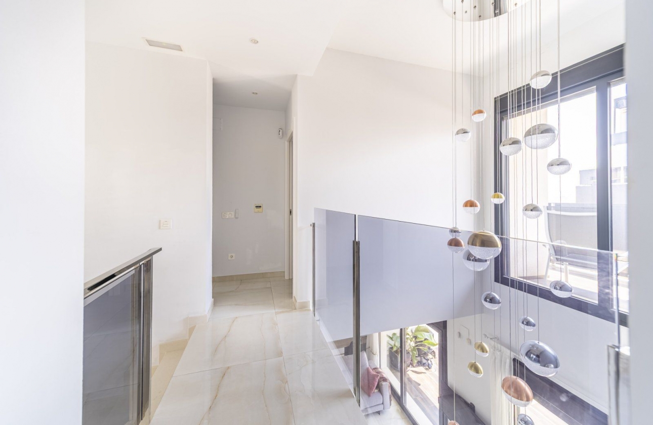 Revente - Villa - Orihuela Costa - Lomas De Cabo Roig