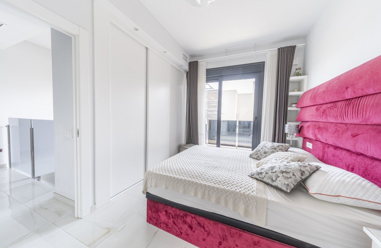 Revente - Villa - Orihuela Costa - Lomas De Cabo Roig