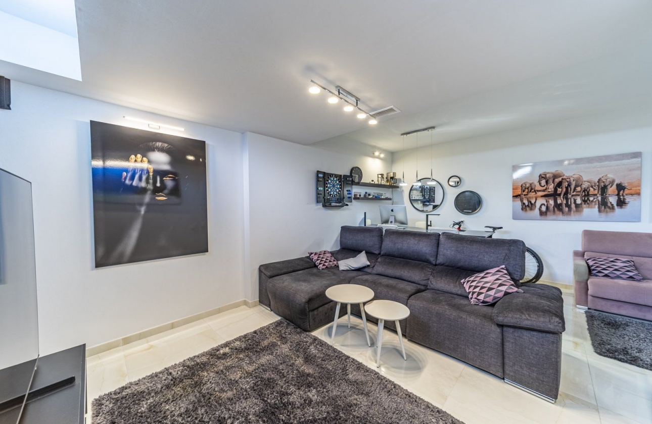 Revente - Villa - Orihuela Costa - Lomas De Cabo Roig