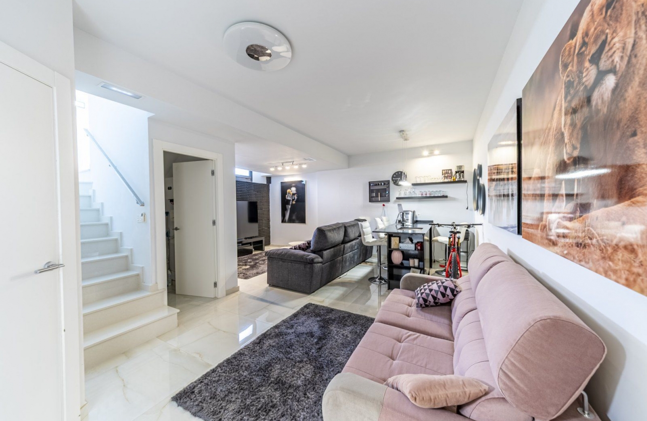 Revente - Villa - Orihuela Costa - Lomas De Cabo Roig