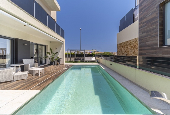 Revente - Villa - Orihuela Costa - Lomas De Cabo Roig