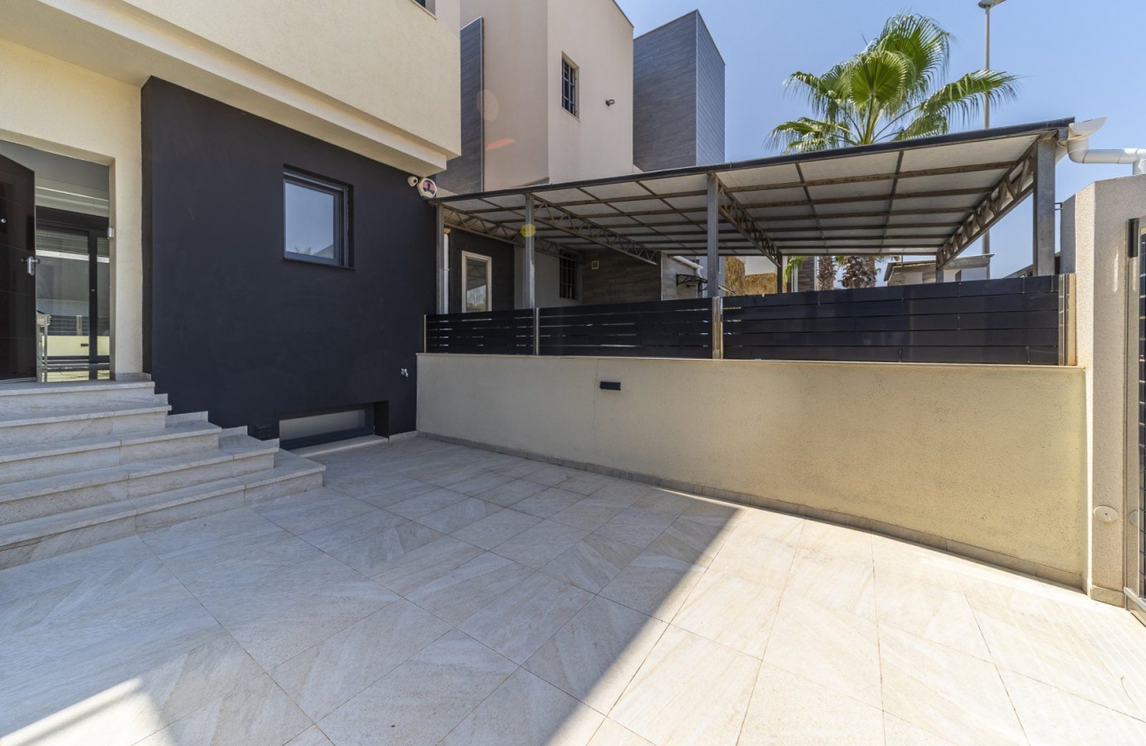 Revente - Villa - Orihuela Costa - Lomas De Cabo Roig