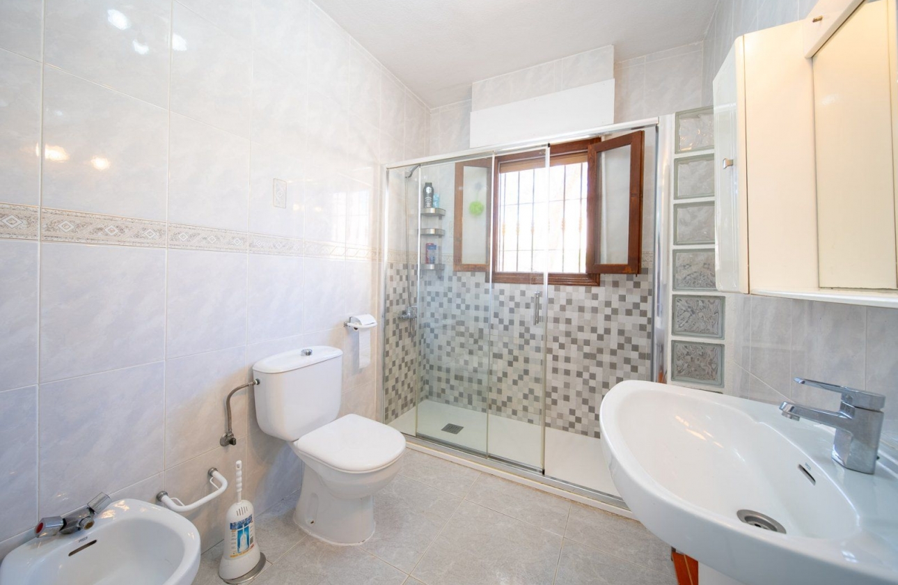 Revente - Villa - Orihuela Costa - Las Filipinas