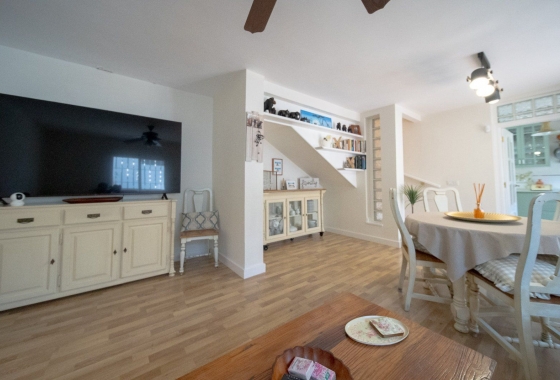 Reventa - Villa - Torrevieja - Los Balcones