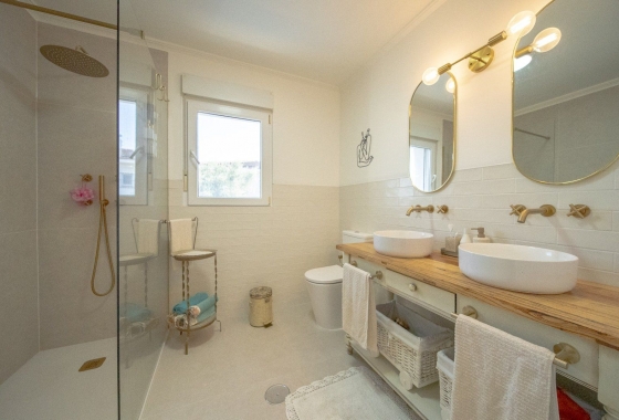 Reventa - Villa - Torrevieja - Los Balcones