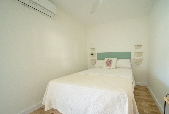 Reventa - Villa - Torrevieja - Los Balcones