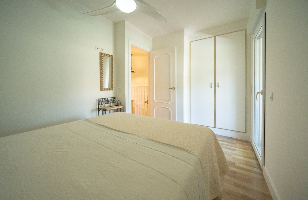 Reventa - Villa - Torrevieja - Los Balcones