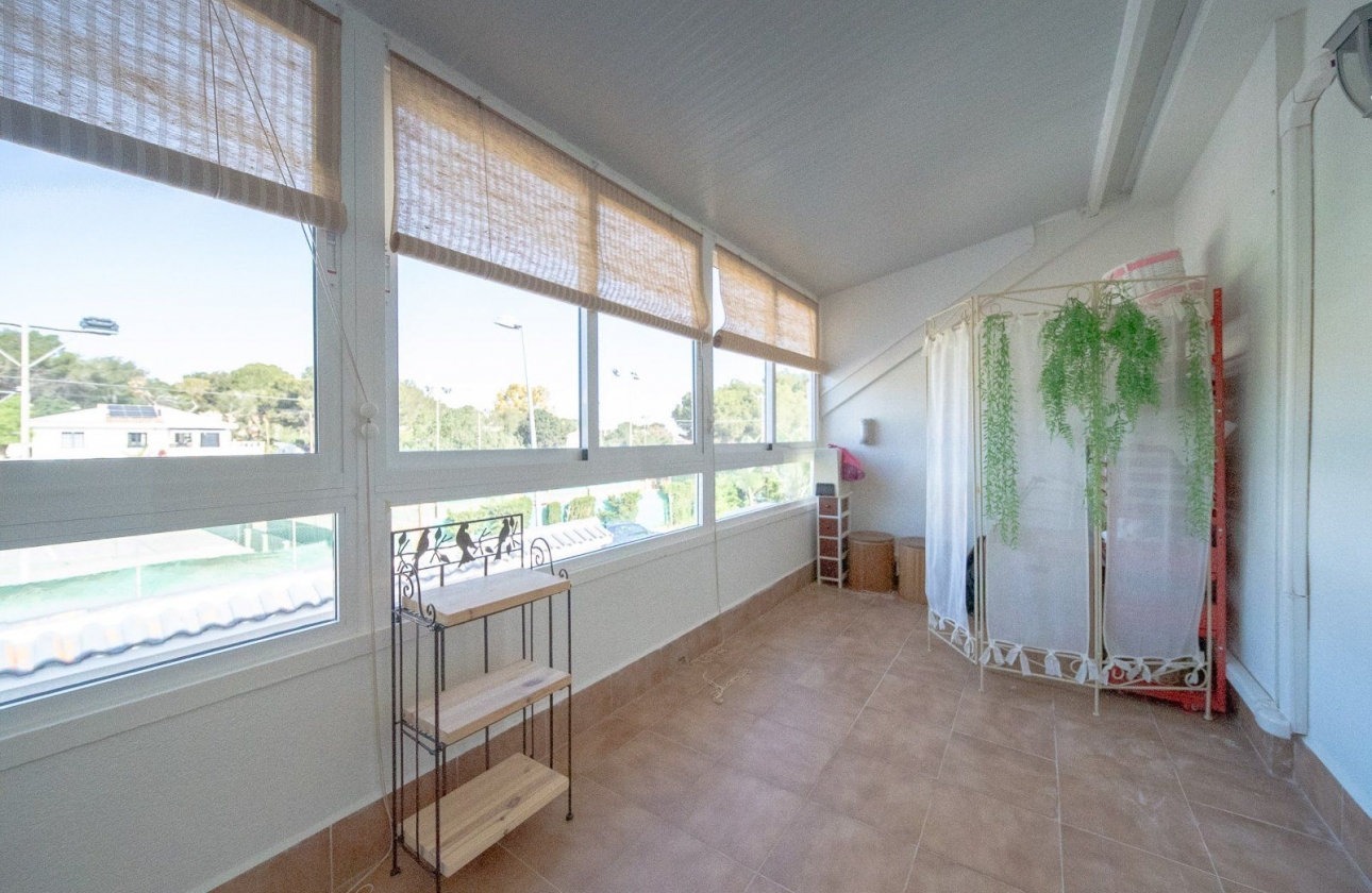 Reventa - Villa - Torrevieja - Los Balcones