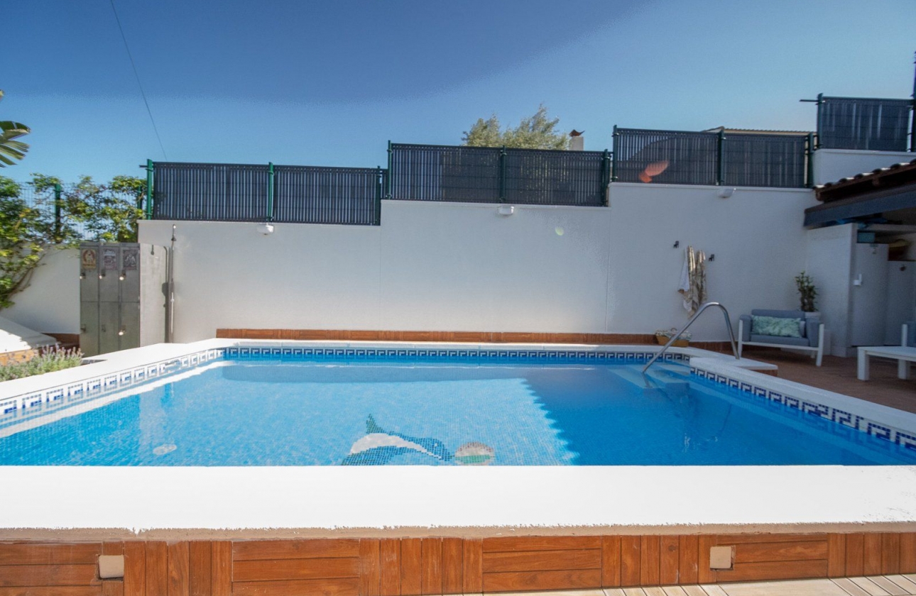 Reventa - Villa - Torrevieja - Los Balcones