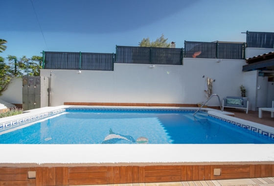 Reventa - Villa - Torrevieja - Los Balcones