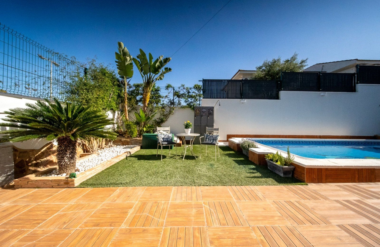 Reventa - Villa - Torrevieja - Los Balcones