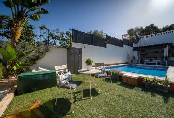 Reventa - Villa - Torrevieja - Los Balcones