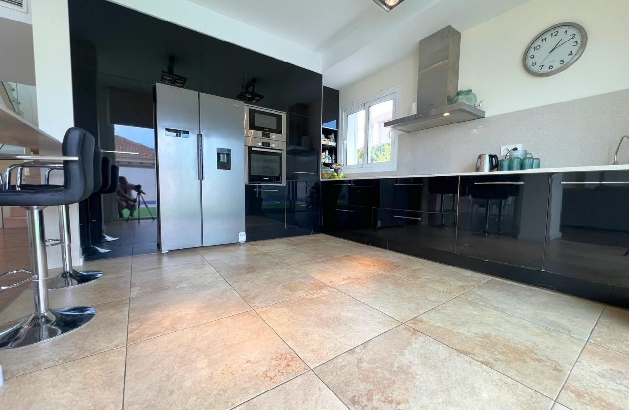 Revente - Villa - San Fulgencio