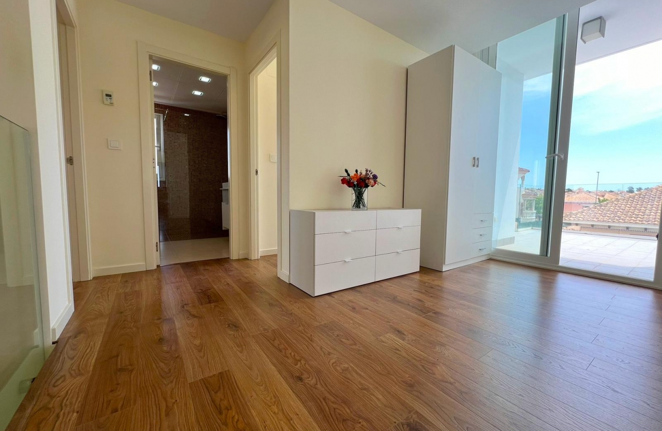 Revente - Villa - San Fulgencio